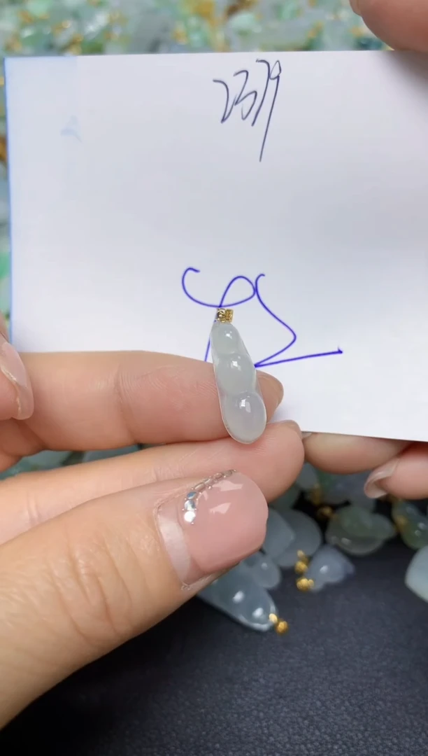 【闪购商品】翡翠挂件18K金镶嵌 天然翡翠A货