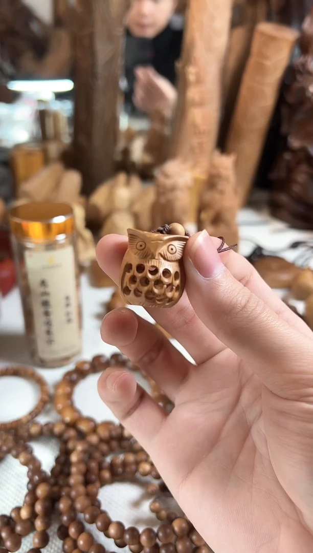 【闪购商品】檀香木吊坠印度老山檀香猫头鹰吊坠