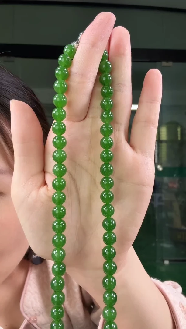 项链未镶嵌和田玉（碧玉）碧玉8mm帝王绿项链(无矿点）