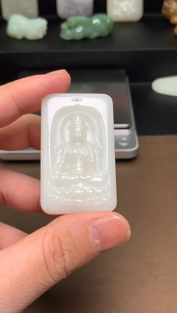 颈饰未镶嵌和田玉32 通