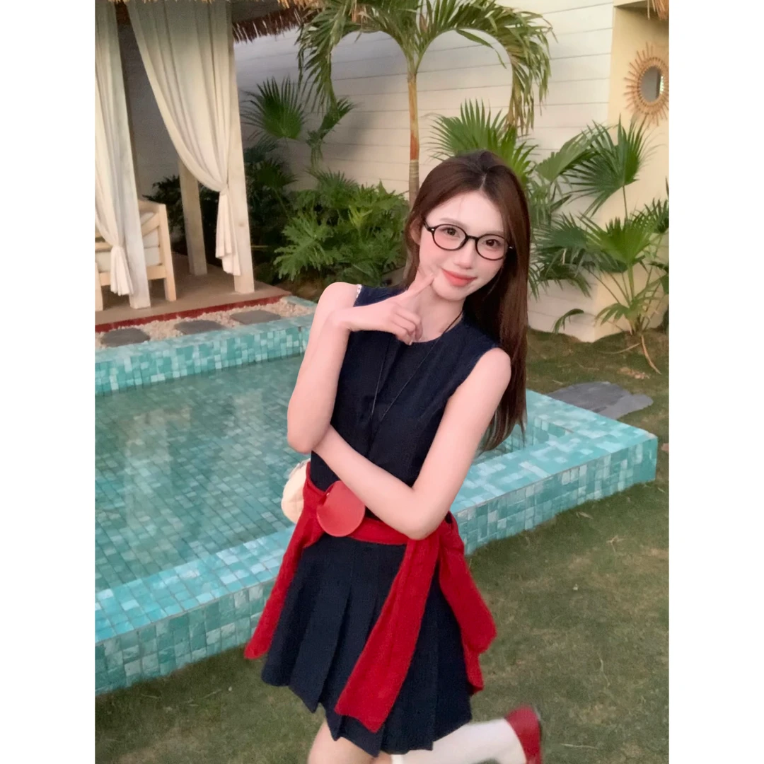 【水洗牛仔棉】复古文艺圆领宽松短款A字百褶牛仔背心裙+针织开衫