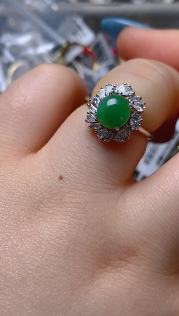 银S925镶嵌戒指翡翠百内无证书