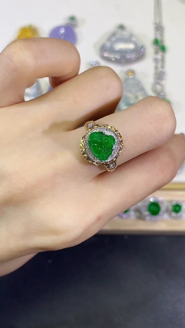 翡翠18K金镶嵌颈饰团购11