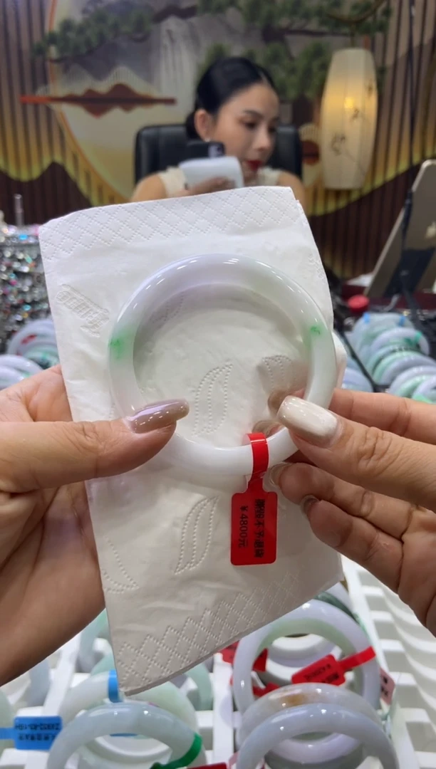 未镶嵌手镯翡翠00004201