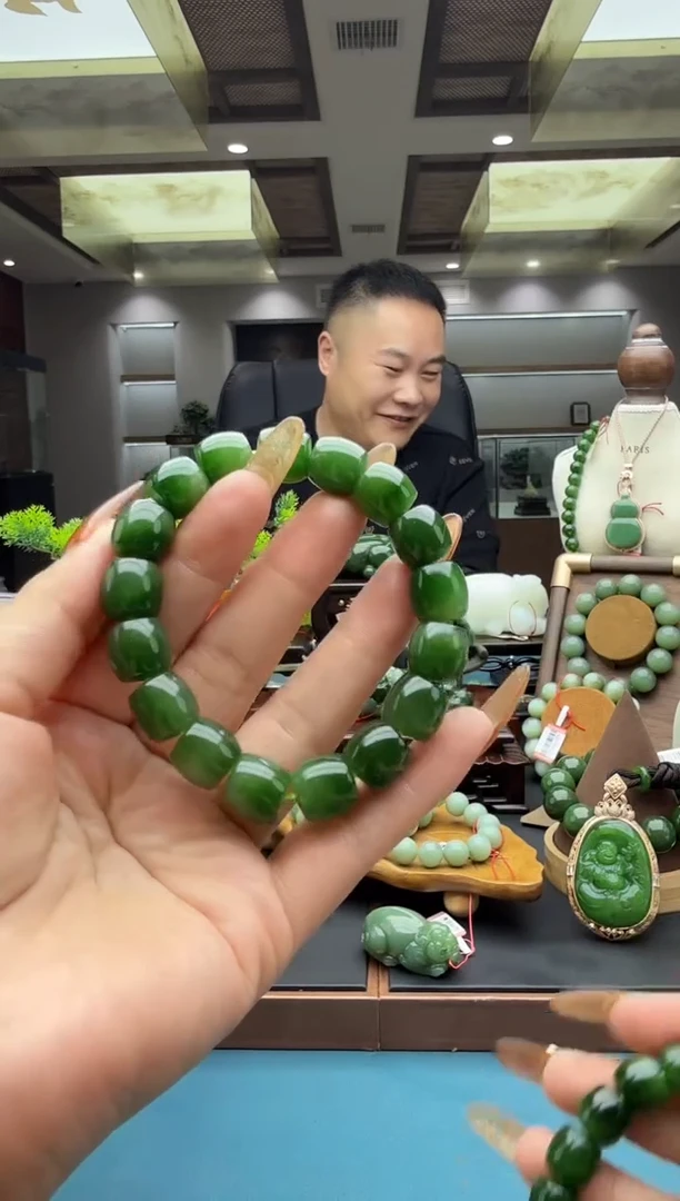 未镶嵌手串和田玉eb