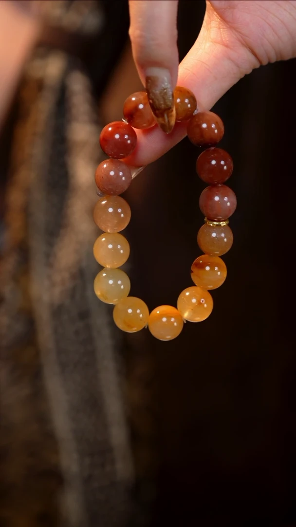 18K金镶嵌手串水晶彩兔毛素圈