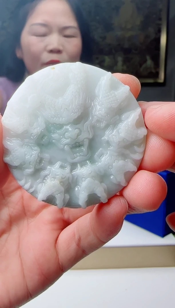 【闪购商品】翡翠颈饰未镶嵌11111111111