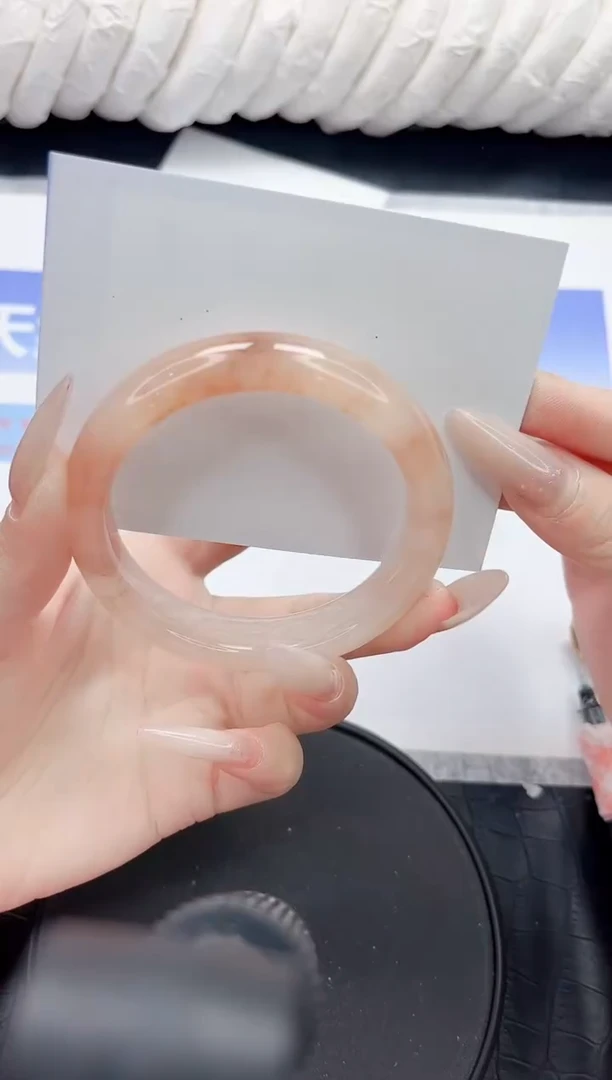 未镶嵌手镯石英质玉83-54