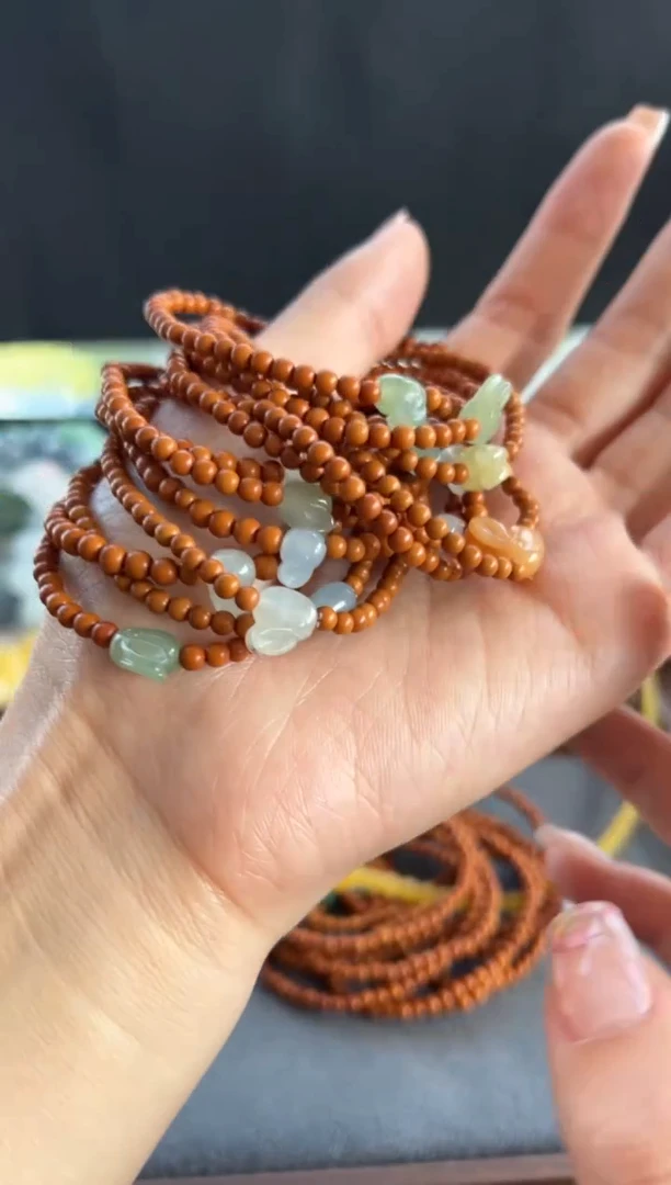 【闪购商品】翡翠吊坠(不含链)未镶嵌y10橄榄壳手串买断多样性发一