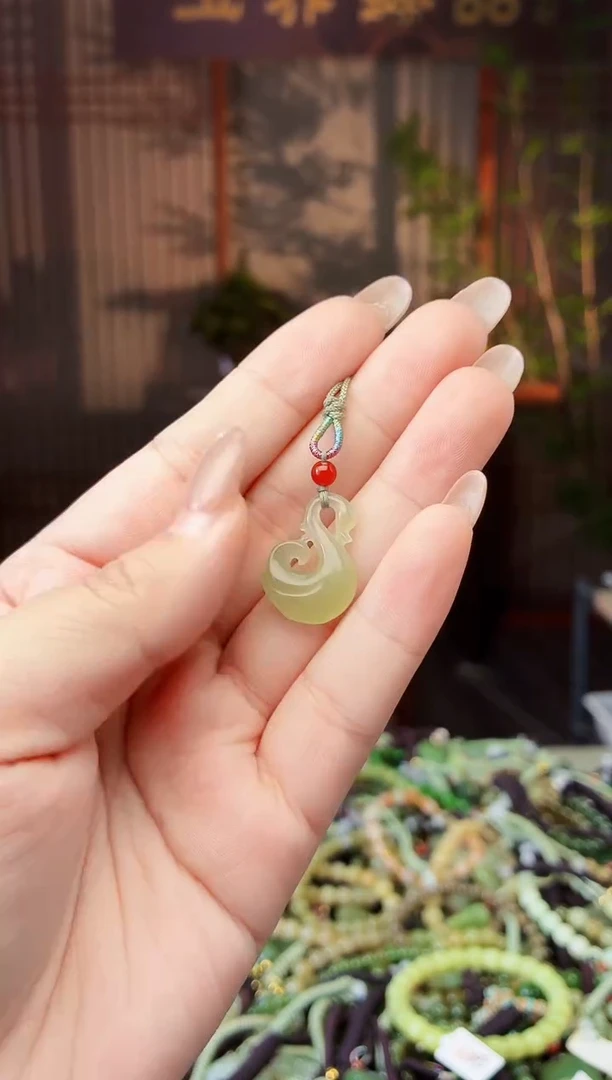 颈饰未镶嵌和田玉多样性发货拍一发一