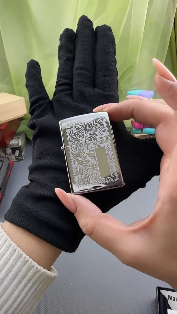 煤油打火机威尼斯