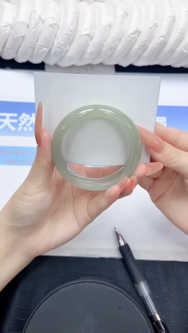 石英质玉手镯未镶嵌159-50