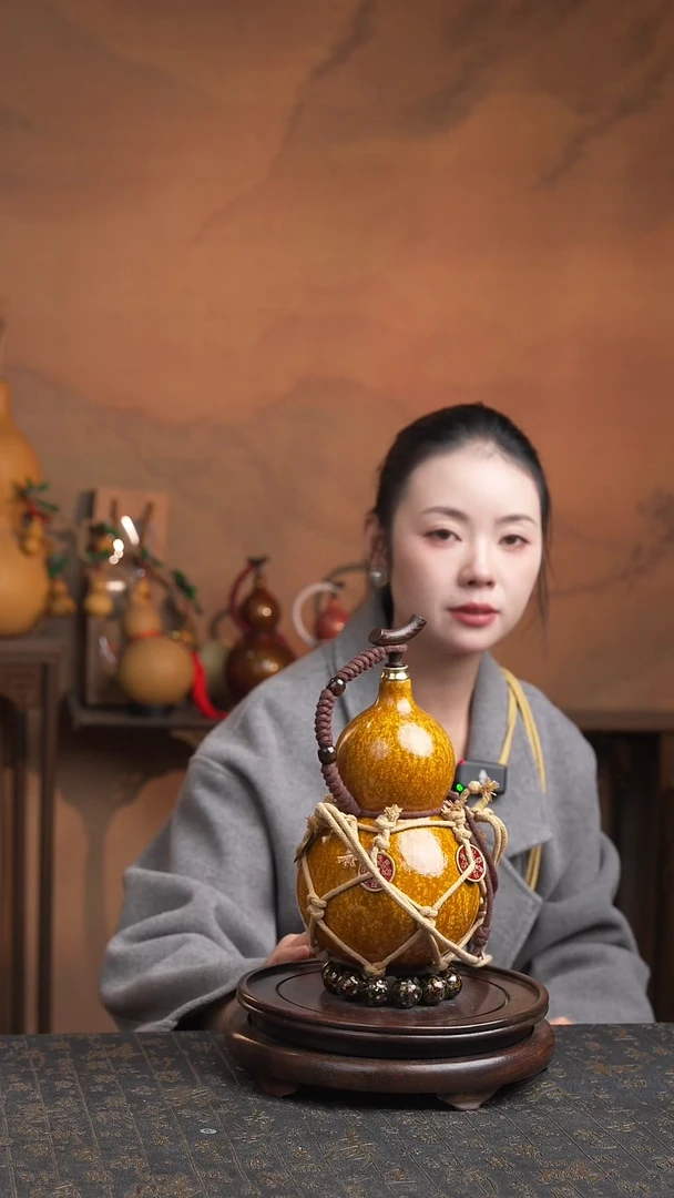82号葫芦一物一拍  拍拍退退限购拉黑