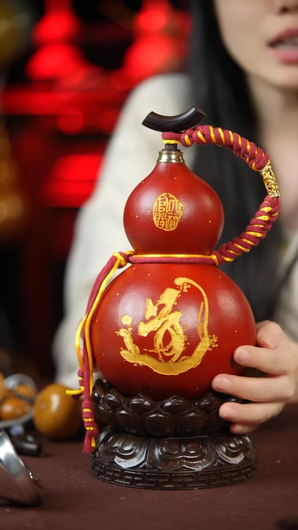 【闪购商品】564号700ml左右的非遗漆器酒葫芦