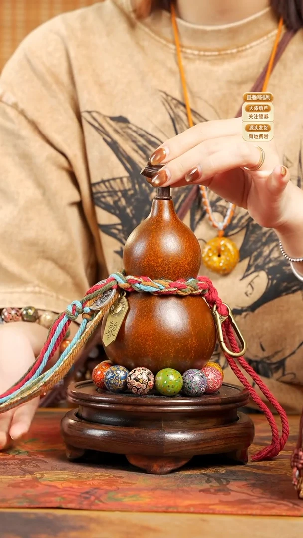 WG103大漆酒葫芦不包手串及旋转底座