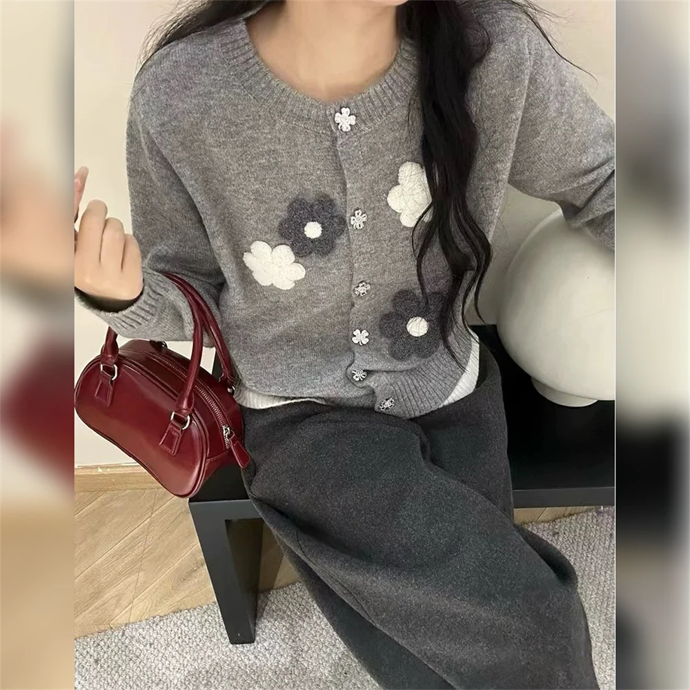 2504现货春秋针织衫开衫外套长袖立体花朵宽松女装休闲显瘦外搭