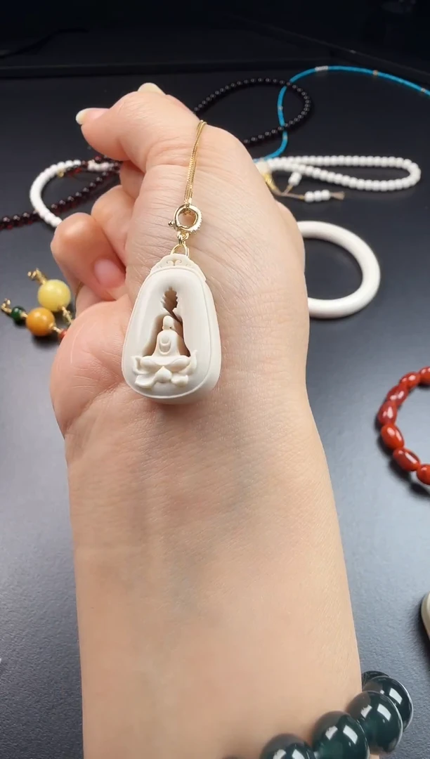 查罗石合金颈饰猛犸吊坠