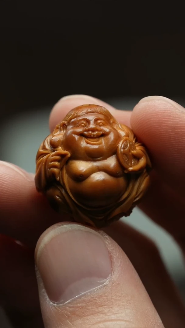 【闪购商品】橄榄核吊坠刘海金蟾