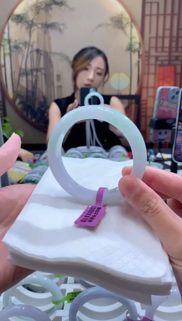 未镶嵌手镯翡翠000052249