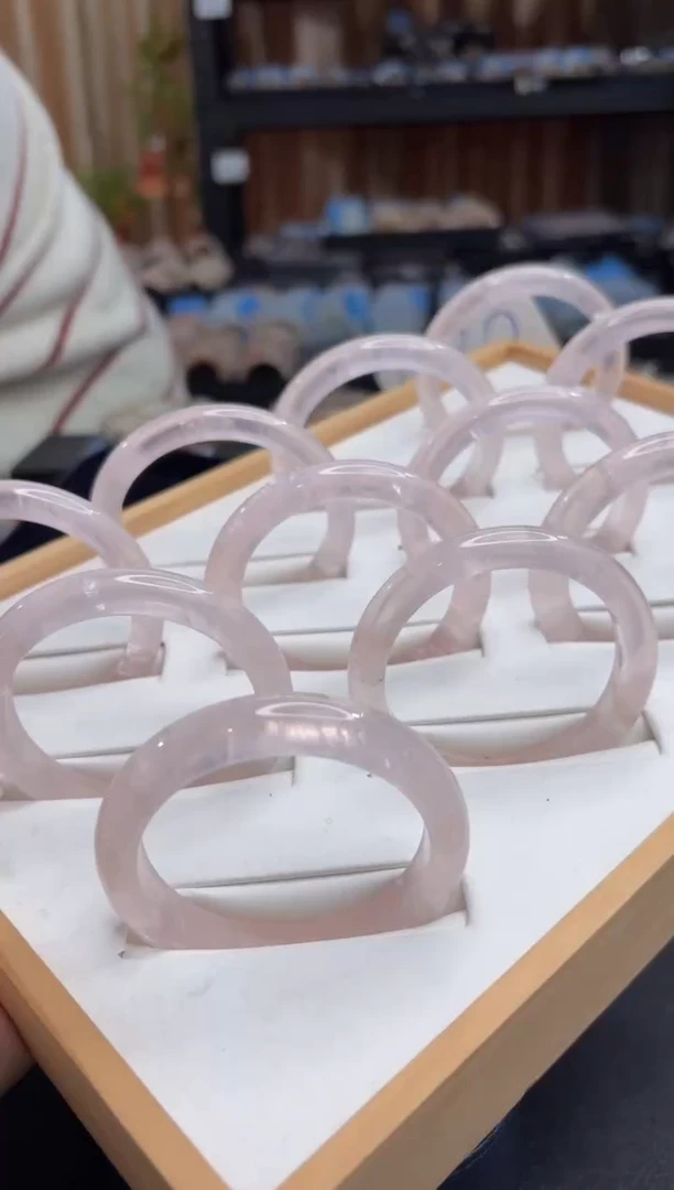 未镶嵌手镯水晶A497微瑕（53-59）客服备注圈口