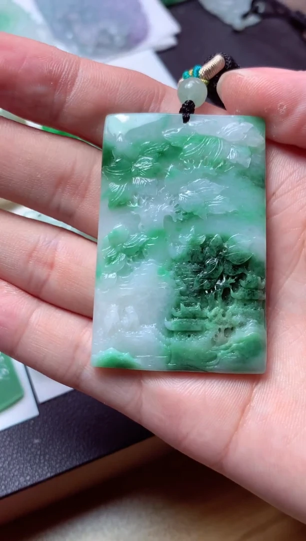 翡翠未镶嵌颈饰天然翡翠