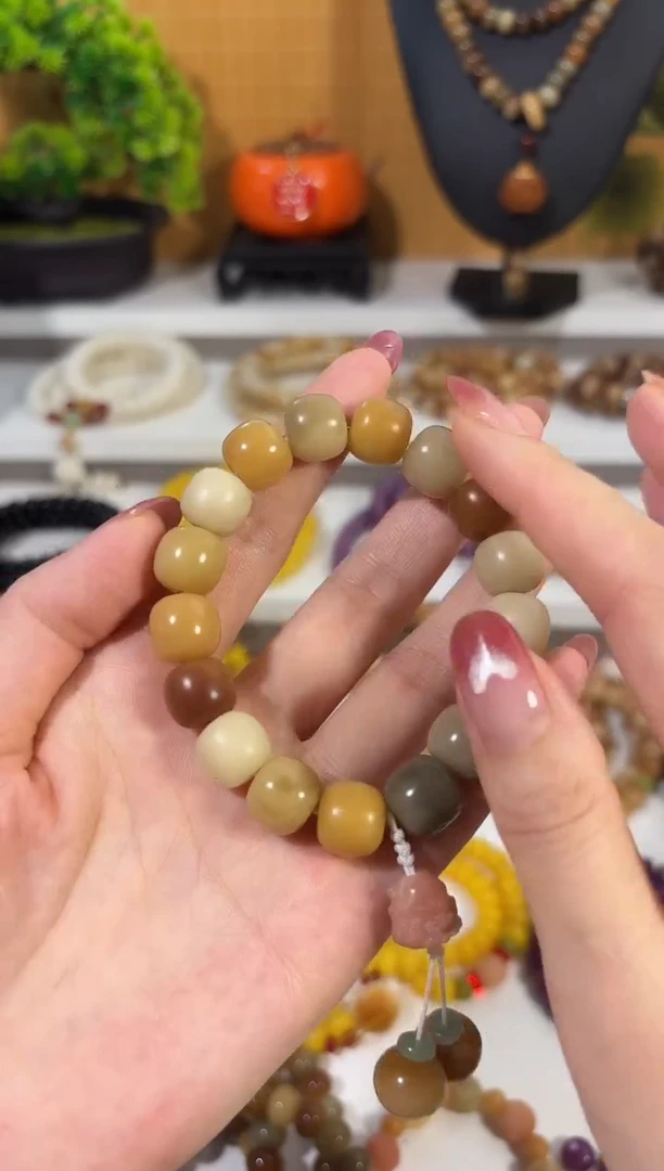 菩提根/象牙果手串卡11*12飘花桶珠凤九狐狸吊坠