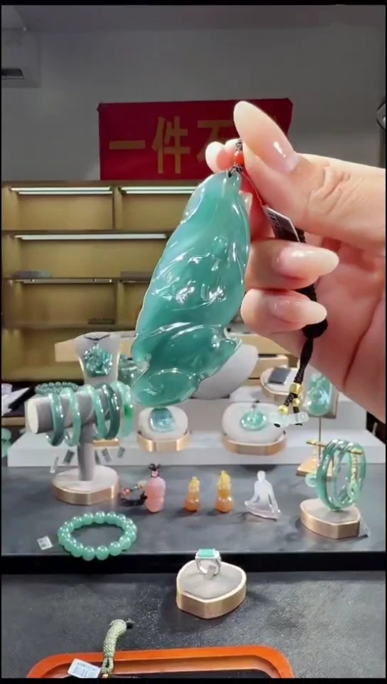 吊坠(不含链)未镶嵌翡翠悟道