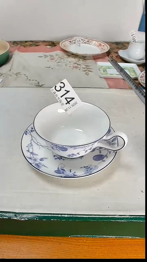 瓷片酸****?小淼海外陶瓷工艺品