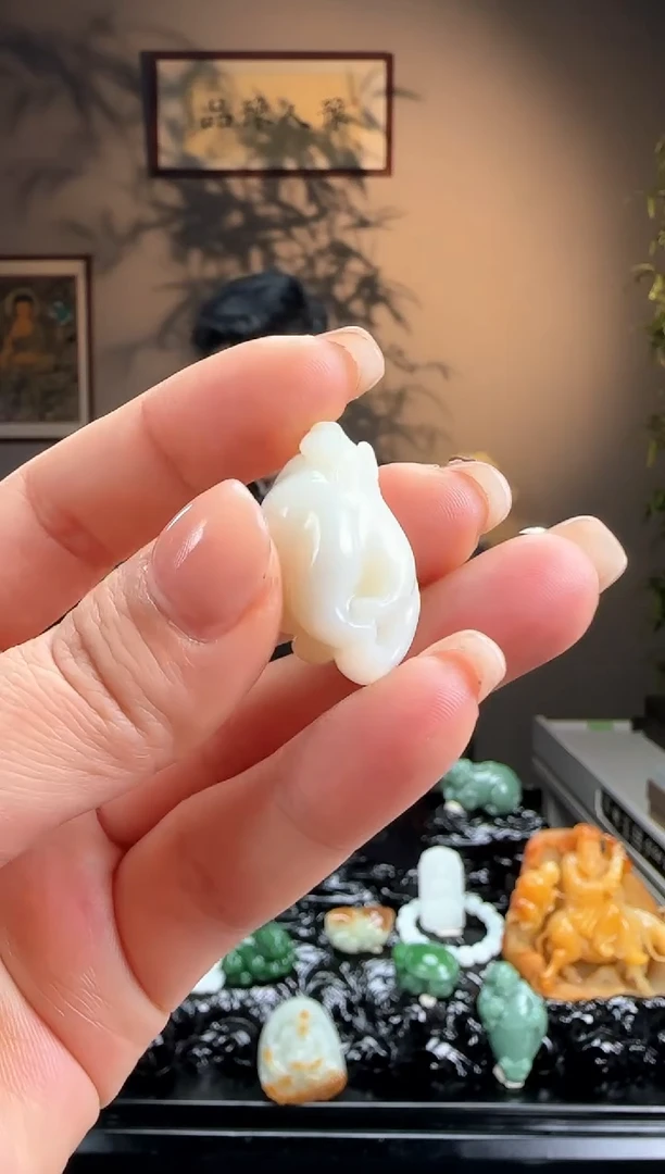 【闪购商品】和田玉吊坠未镶嵌羊脂白玉佛手j2078