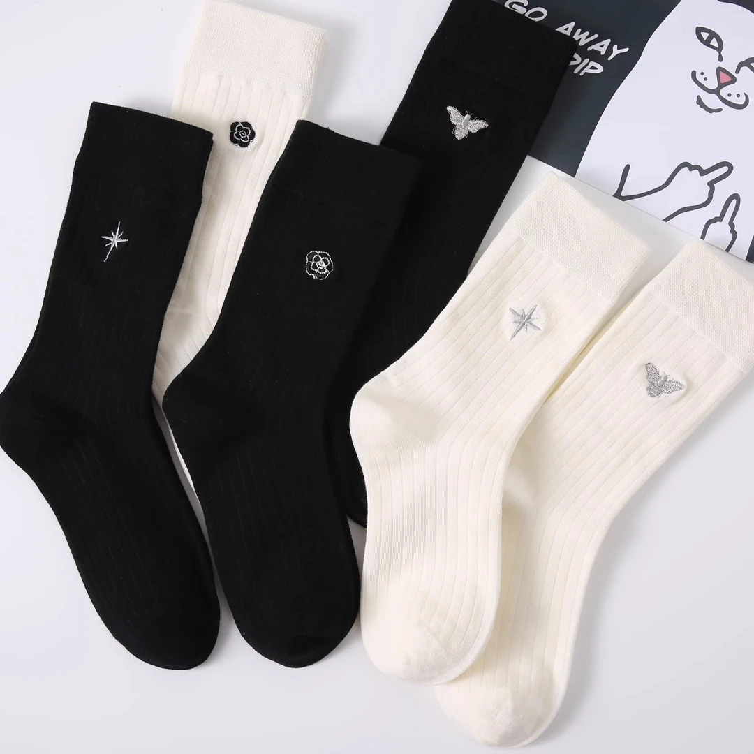 袜子女春秋夏季纯棉中筒JK日系香风刺绣乐福鞋透气白色无骨抗起球