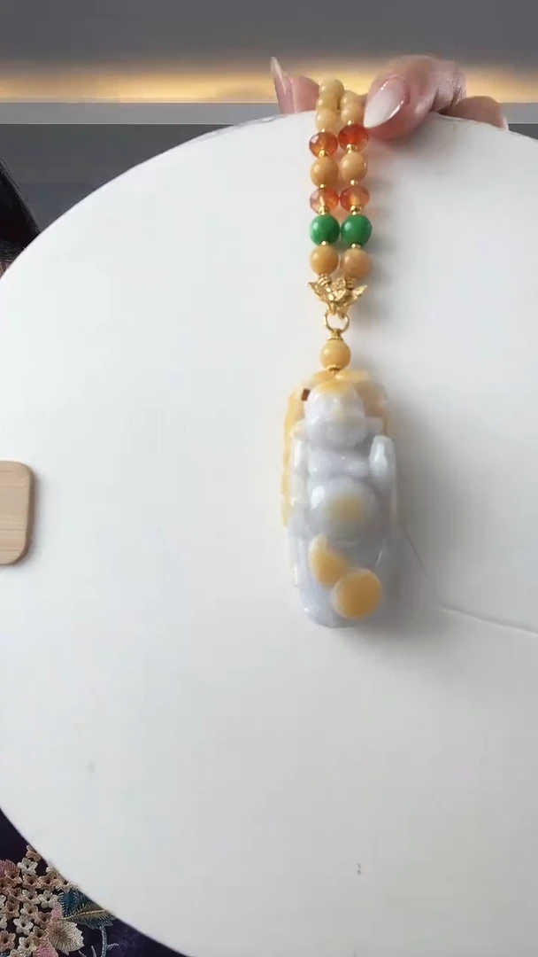 颈饰未镶嵌翡翠佛公