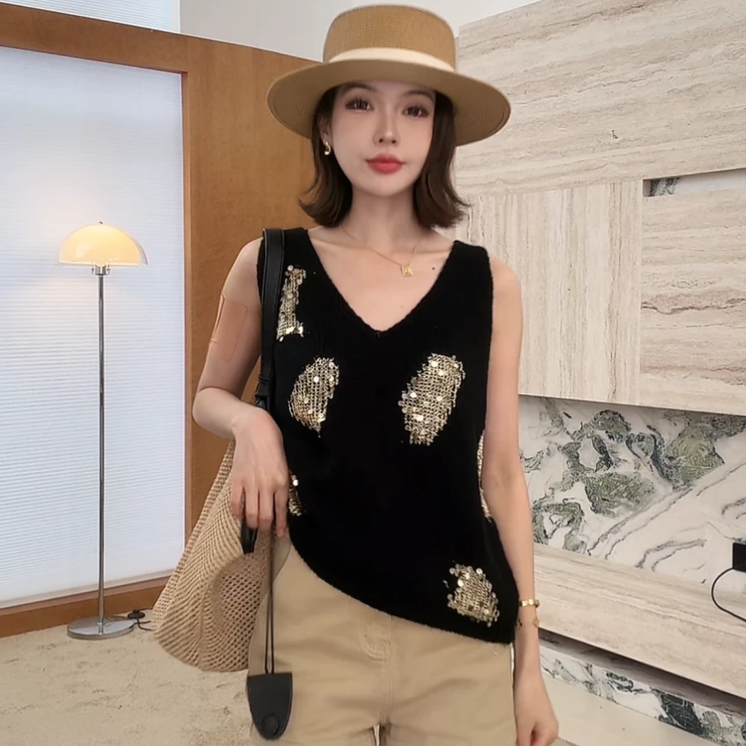 初秋重工亮片高级感V领针织背心女黑金设计马甲上衣气质显瘦通勤