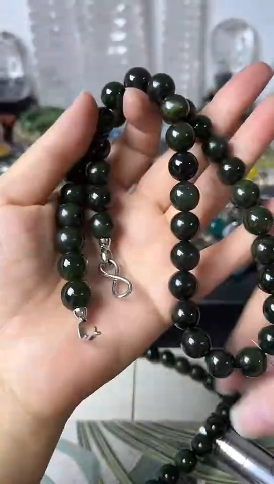 【闪购商品】和田玉颈饰未镶嵌矿坑瑕疵