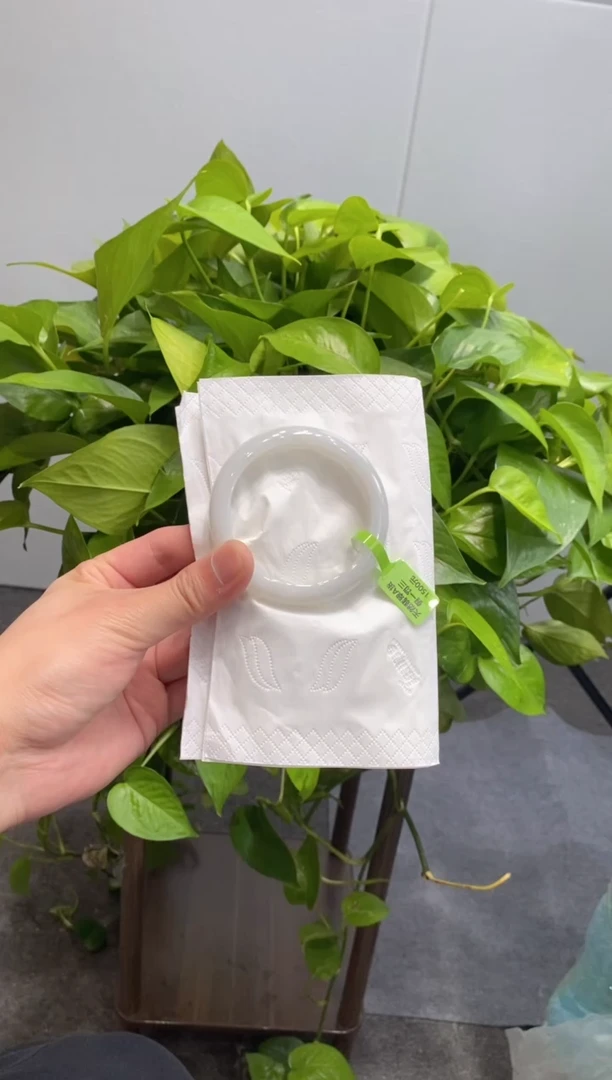 未镶嵌手镯翡翠000084913