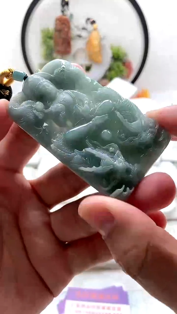 颈饰未镶嵌翡翠大势至