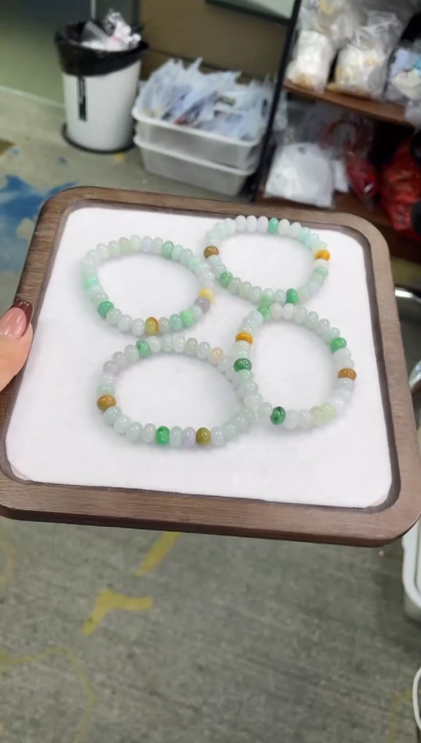 未镶嵌手串翡翠卡8鼓珠   多样性发货发一个