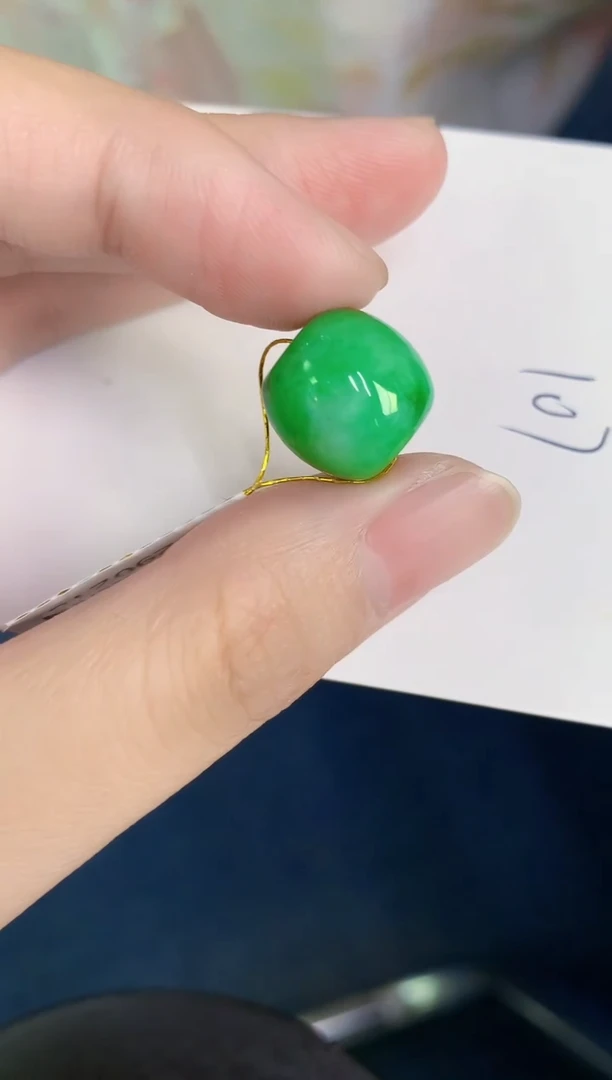 颈饰未镶嵌翡翠天然翡翠缅甸A货