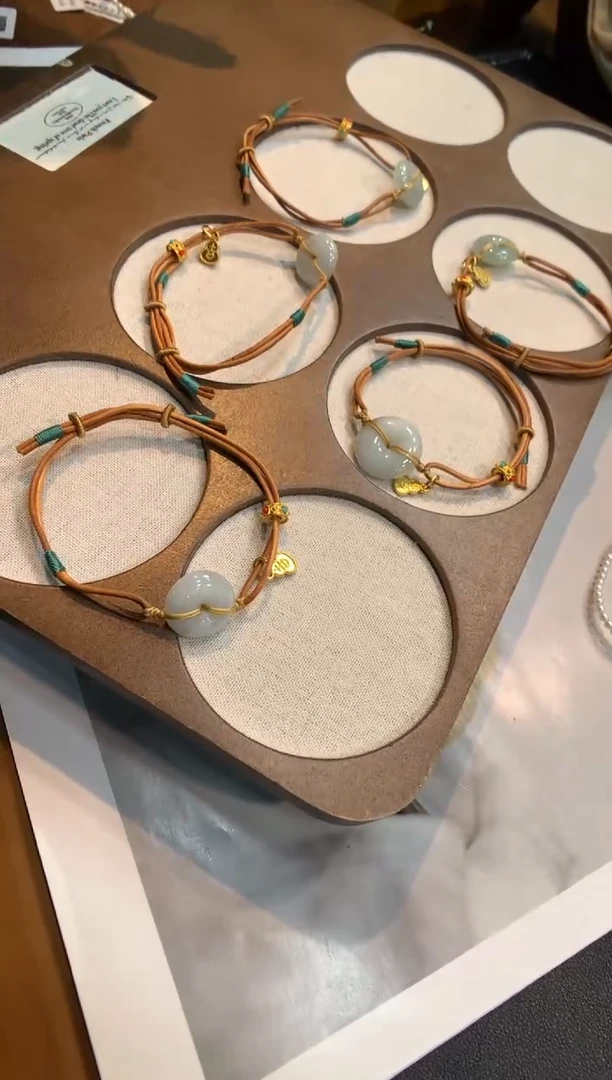 未镶嵌手绳翡翠手绳  多样性发一件