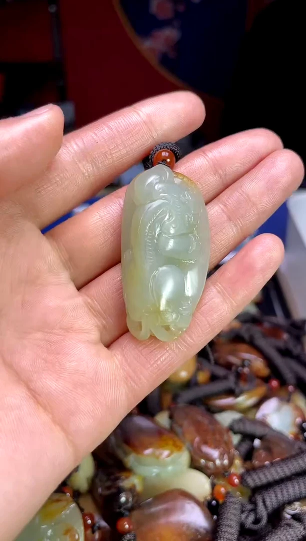 【闪购商品】和田玉颈饰未镶嵌1