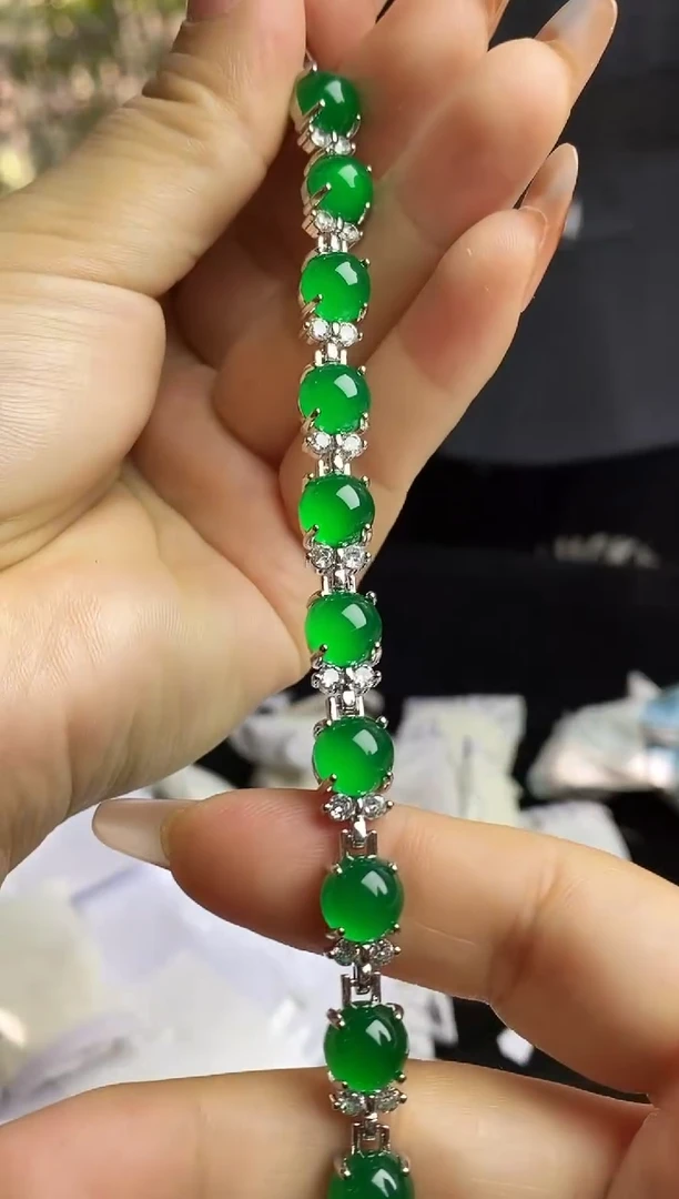 满色吊坠 所见即所得！！