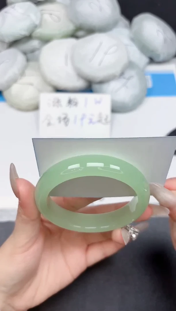 未镶嵌手镯石英质玉216-57-58