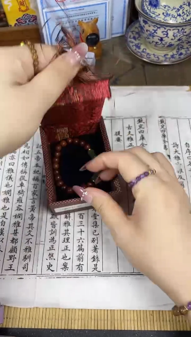 非洲檀香手串/手链菩提木质玉石手串/多发性其一/不带盒子