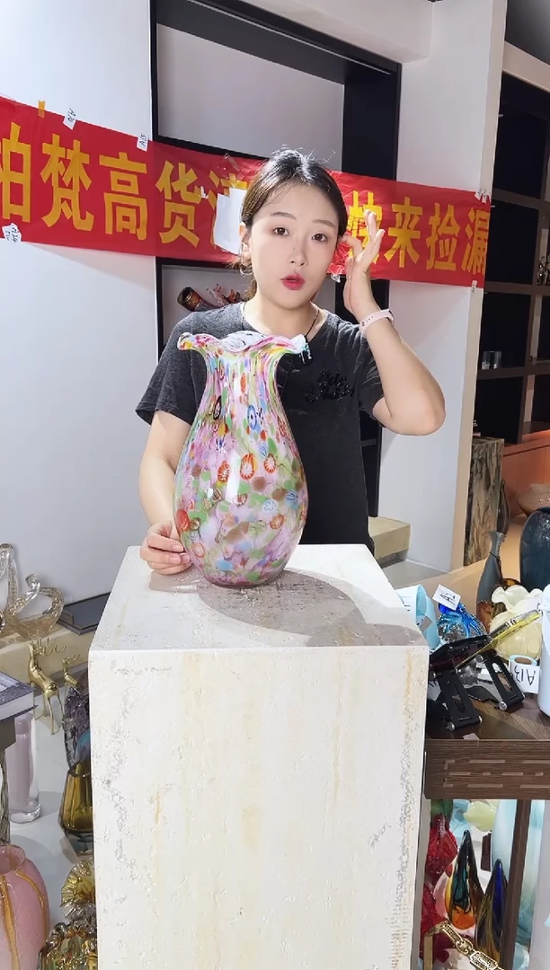琉璃粉色万彩花瓶清仓A17