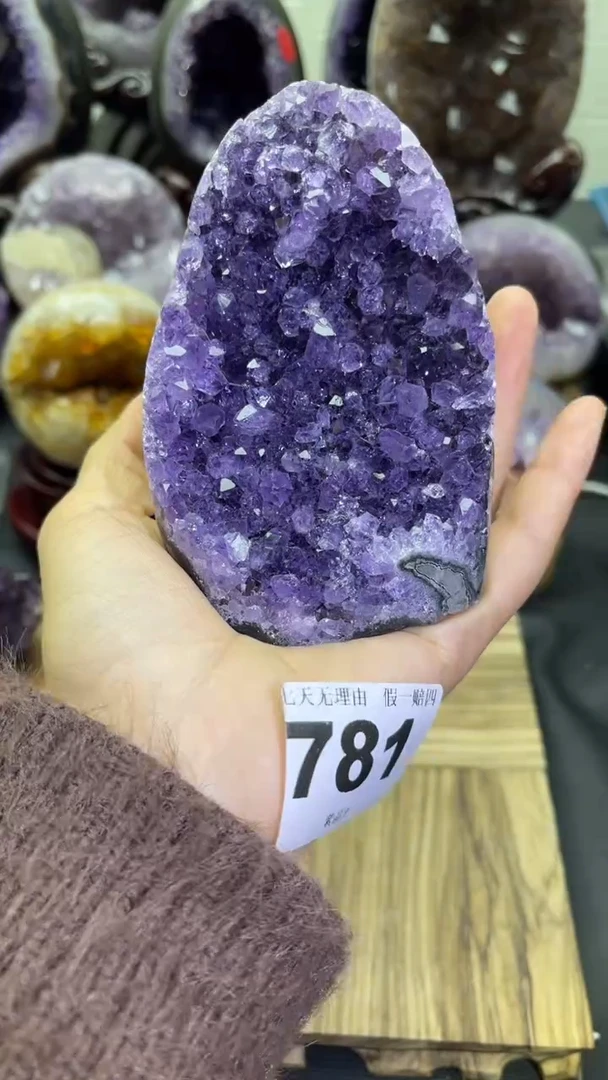 未镶嵌大型摆件（非配饰）紫晶781号摆件