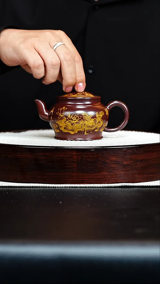 茶壶紫砂宜兴紫砂 宫灯 石红 李雨瑶h461