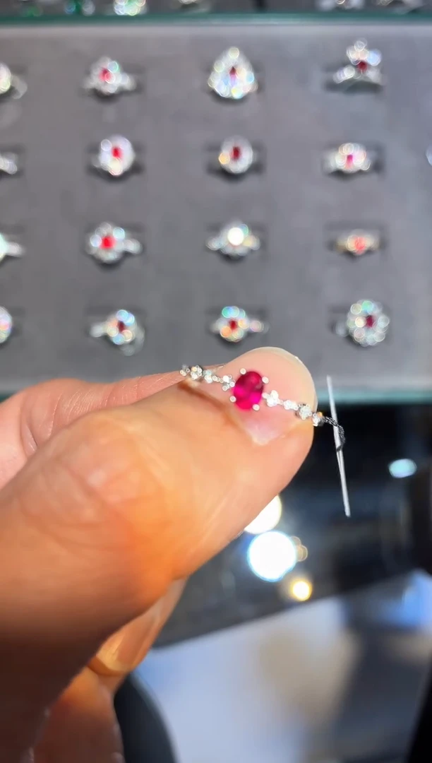 18K金镶嵌戒指红宝石【闪购】0.32ct/七天鉴赏