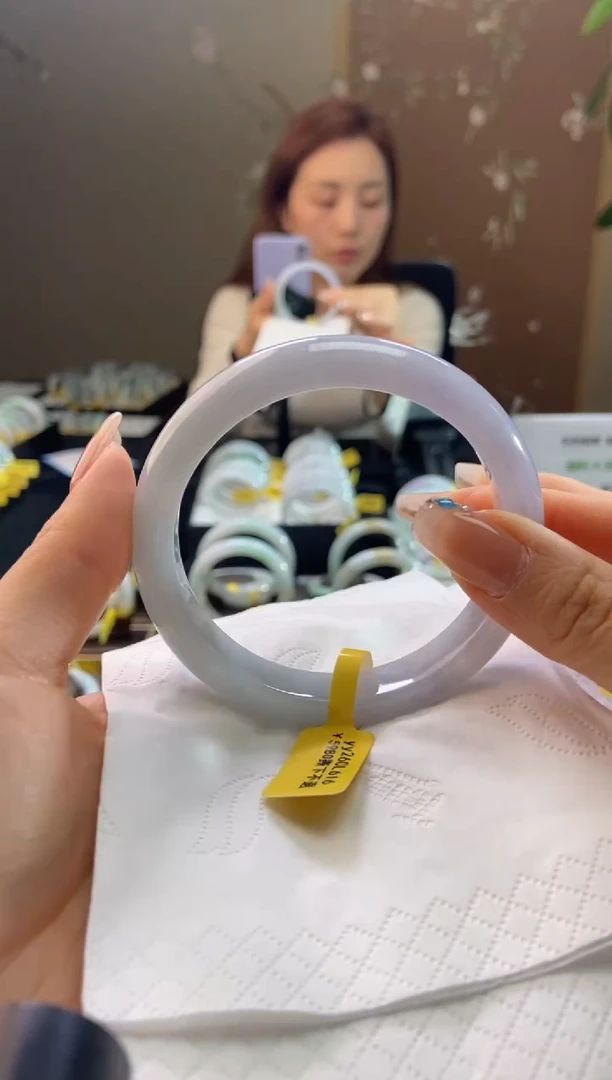 未镶嵌手镯翡翠61.8圈口t