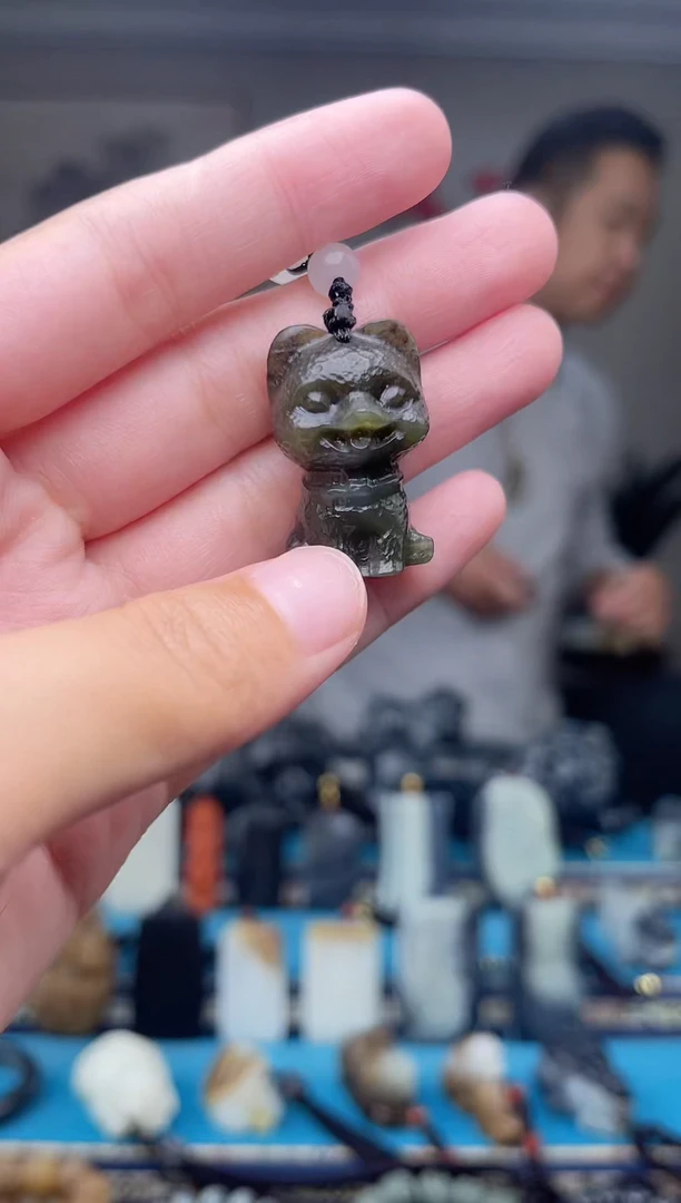 未镶嵌和田玉挂件1