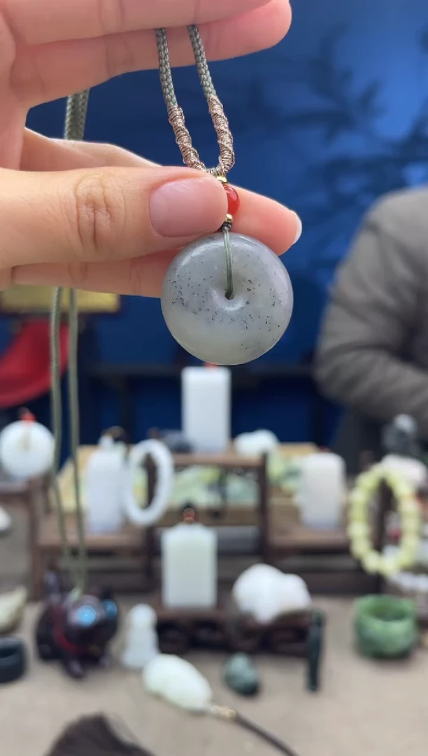 【闪购商品】和田玉颈饰未镶嵌1