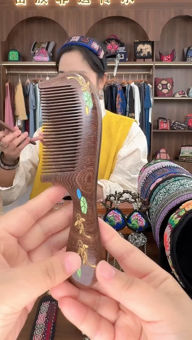 【闪购商品】织绣扶光苗绣传承12